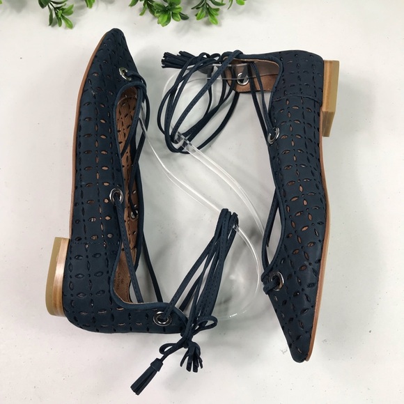 Halogen Navy Blue Eyelet Tie-up Ballet Flats Sz 6 - Picture 5 of 8